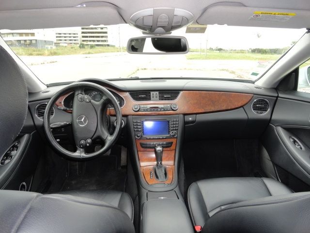 Mercedes cls 320 (ler descrição)