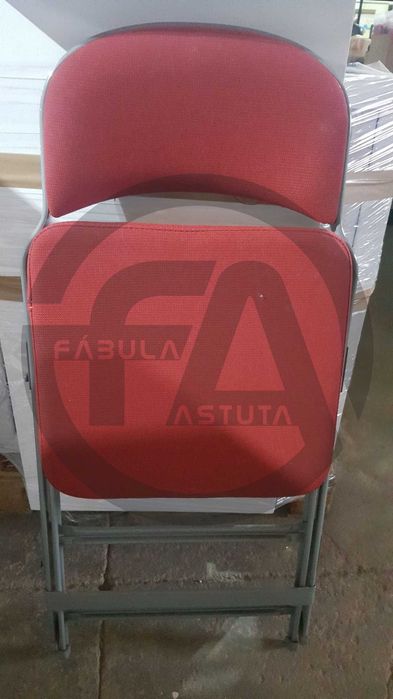 Cadeira dobrável portátil para eventos