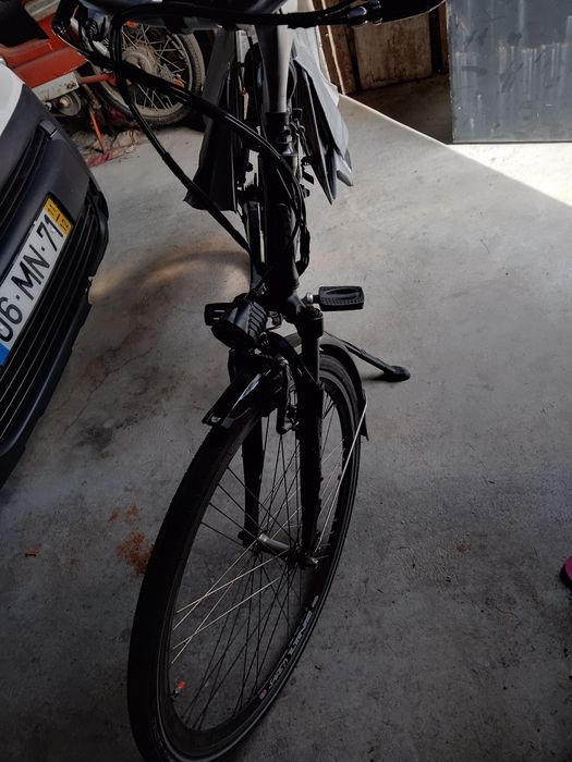 Bicicleta eléctrica marca Gazelle