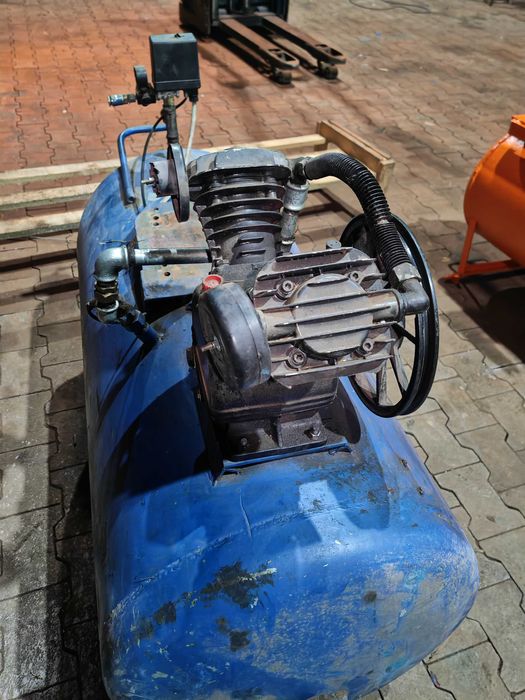 Sprezarka do kompresora pompa powietrza 2 tloki dwutlokowa Krakow