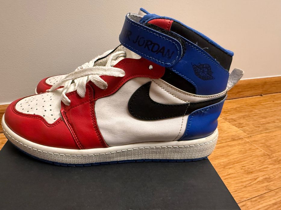 Buty chłopięce Air Jordan 1 High r. 36