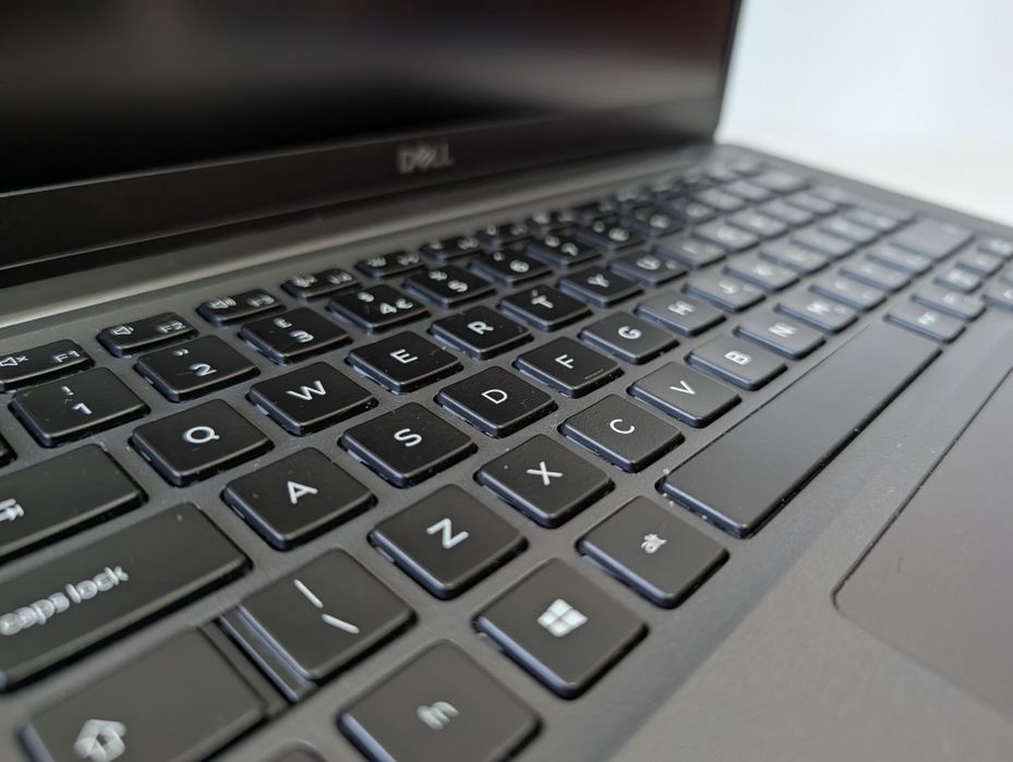 Ноутбук Dell Latitude 7400	i7-8665U/16/256/14"/FullHD/IPS/стильний /Сучасний/для роботи/навчання/офісу