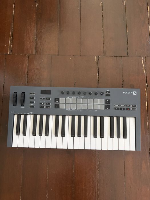 Novation FLkey 37 MIDI