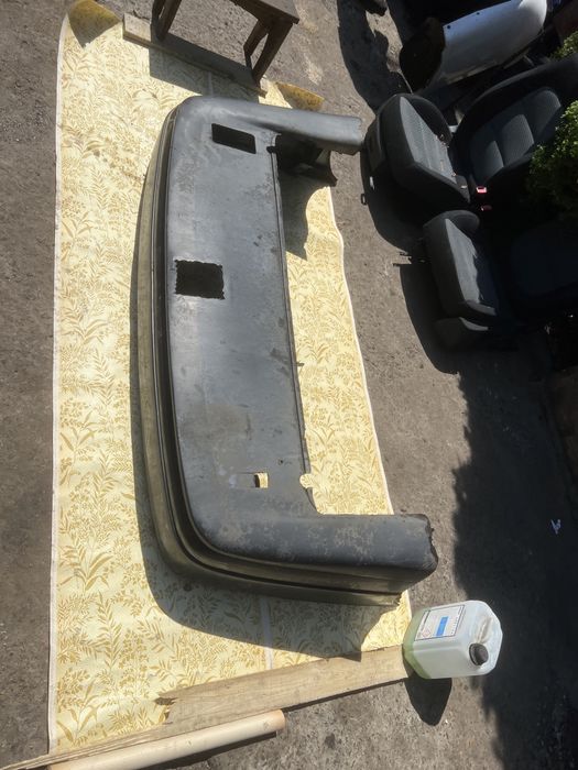 Задний бампер amulet фольксваген толедо toledo 1992 год