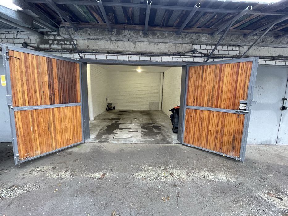 Продам капитальный гараж.