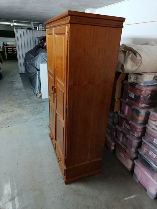 Guarda Vestidos + Cama de Solteiro