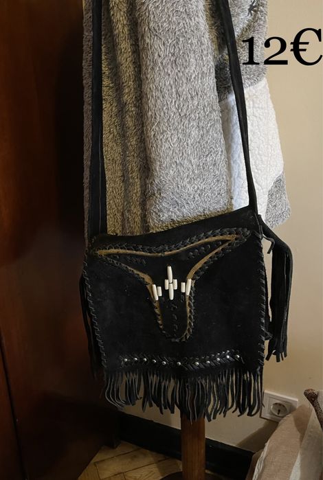 Varias malas : Desigual, semMarca e Diesel