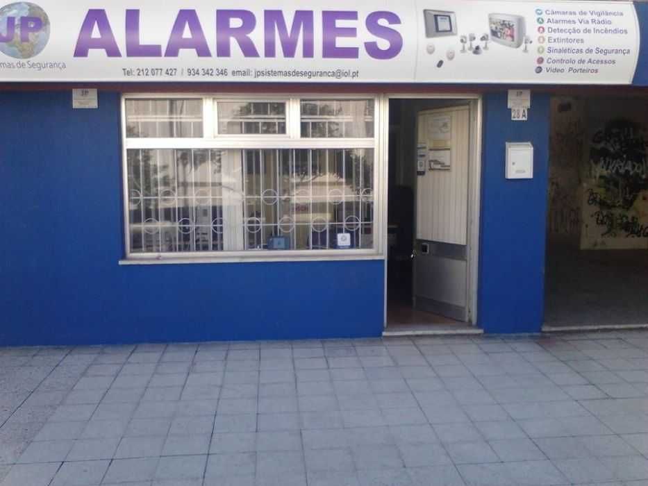 Vende-se Loja no Centro do barreiro