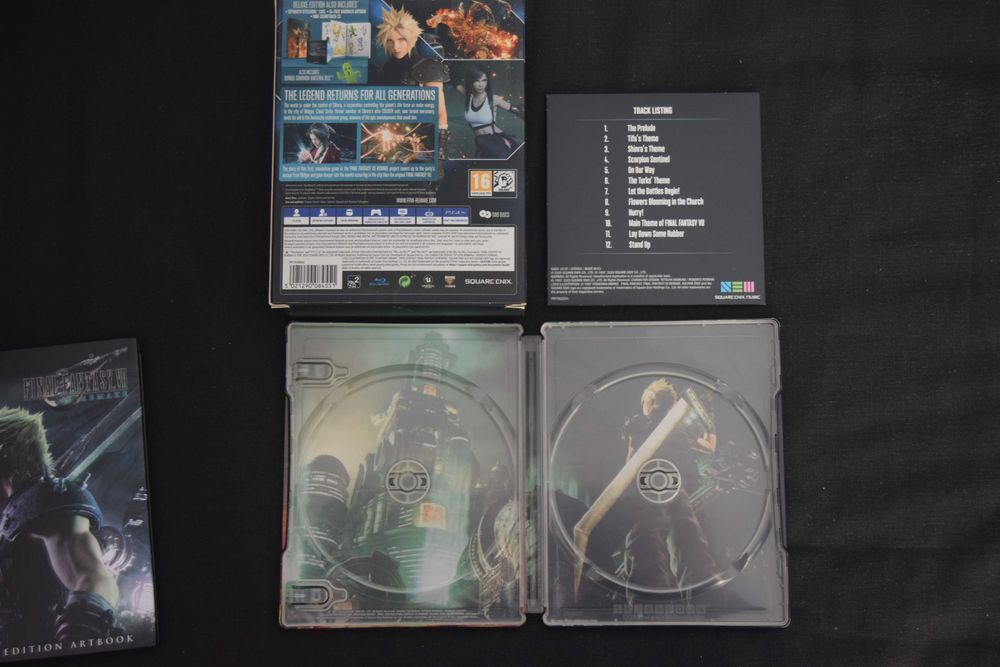 Final Fantasy VII Deluxe Edition PS4 Extras