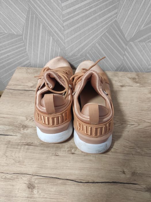 Оригінальні кросівки Puma muse satin EUR 39, 25см по устілці
