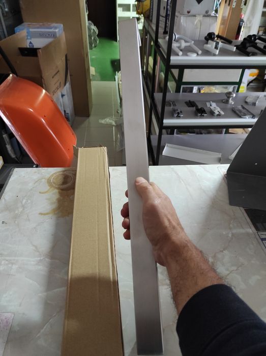 Puxador porta exterior inox 60 cm