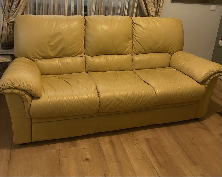 Sofá Divani com três lugares