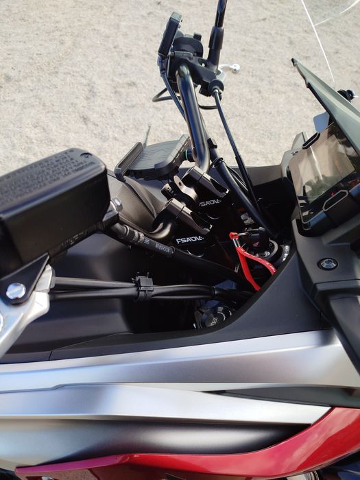 Honda NC750X + Extras