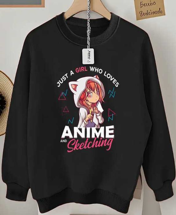 Sweatshirt Camisola Preta Anime Gola Redonda Sweat