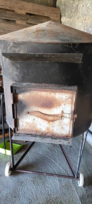 Forno de lenha  rodas 80 cm
