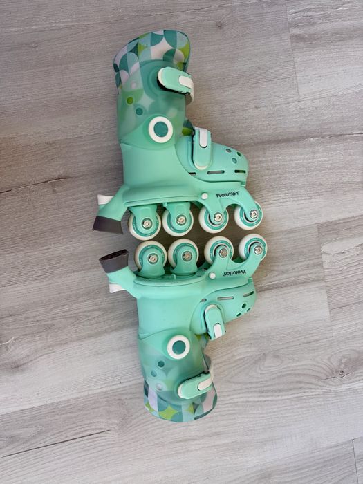 Роликові ковзани Yvolution Switch skates салатові 23-28 (YR25G4)