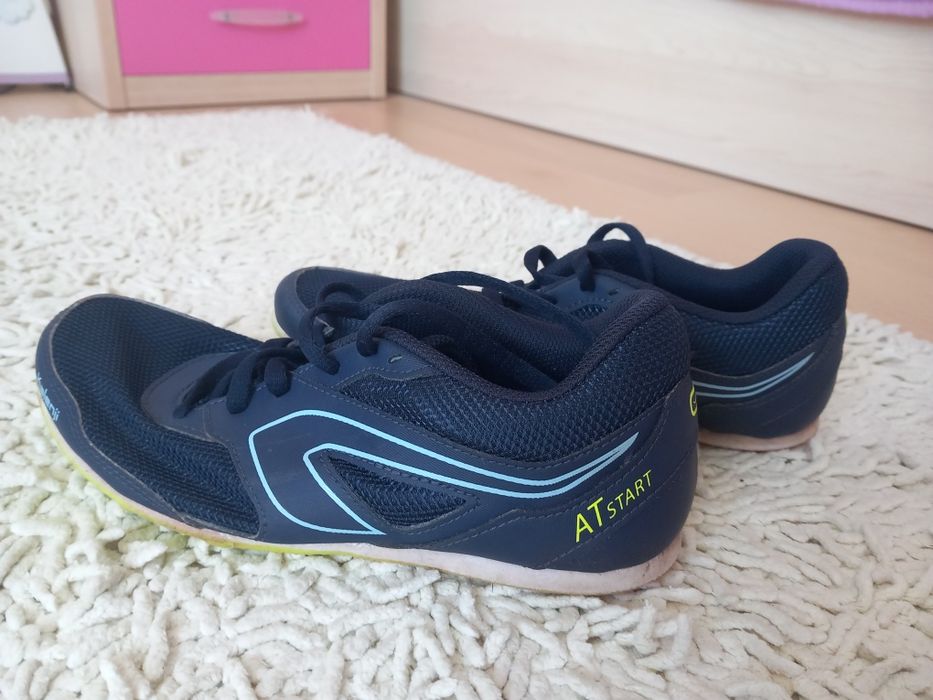 Sapatilhas de bicos para atletismo