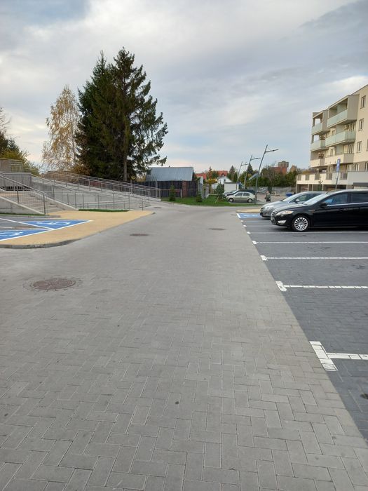 Sprzedam miejsce postojowe na ul.  depowej