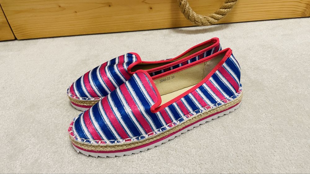 Nowe espadryle Vices 39