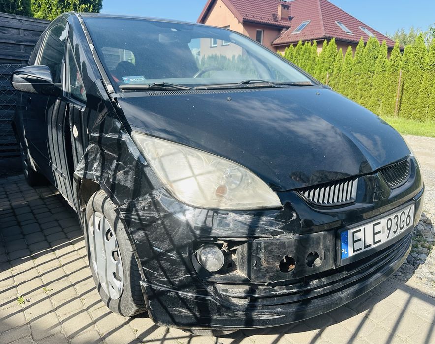 Mitsubishi Colt 1.3 2005 rok Pali jezdzi
