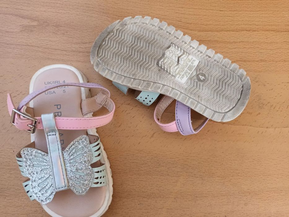 Sandálias Primark rosa