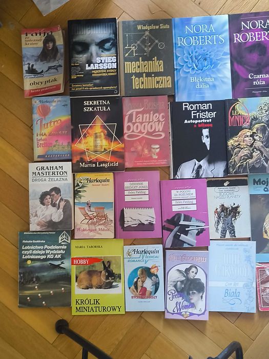 Zestaw 35 książek Roberts, Larsson, Connelly, Masterton, Brown KOMPLET