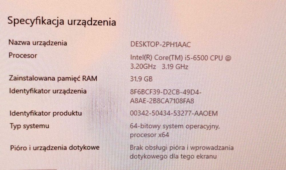 Komputer stacjonarny LENOVO ThinkCentre M800 z Windows 10