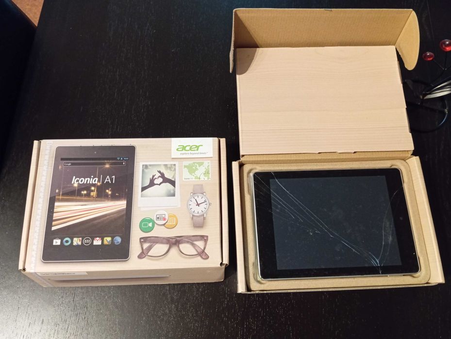 Tablet Acer Iconia de 8" A1