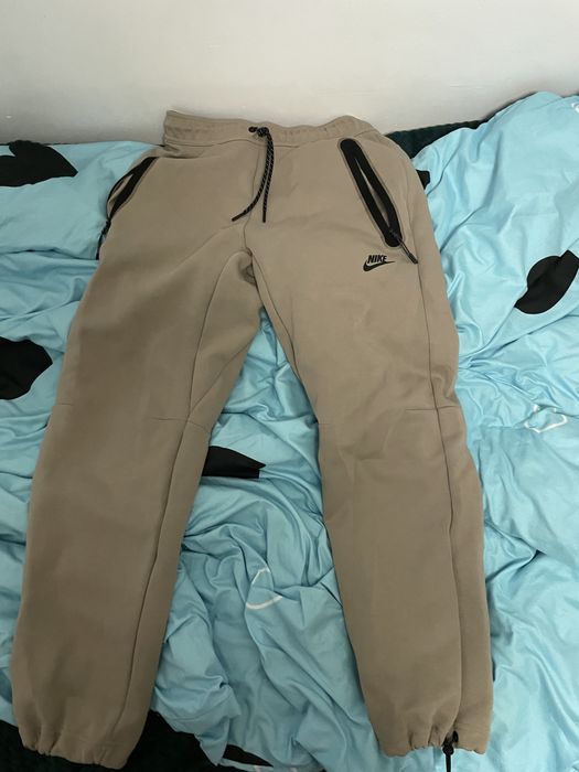 Nike tech fleece