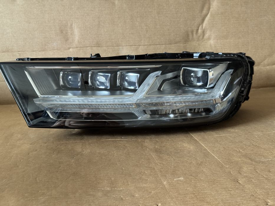 Фара фари фары оптика Audi Q7 4m 2015+ matrix ауди кю5 ауді ку 7  маирікс