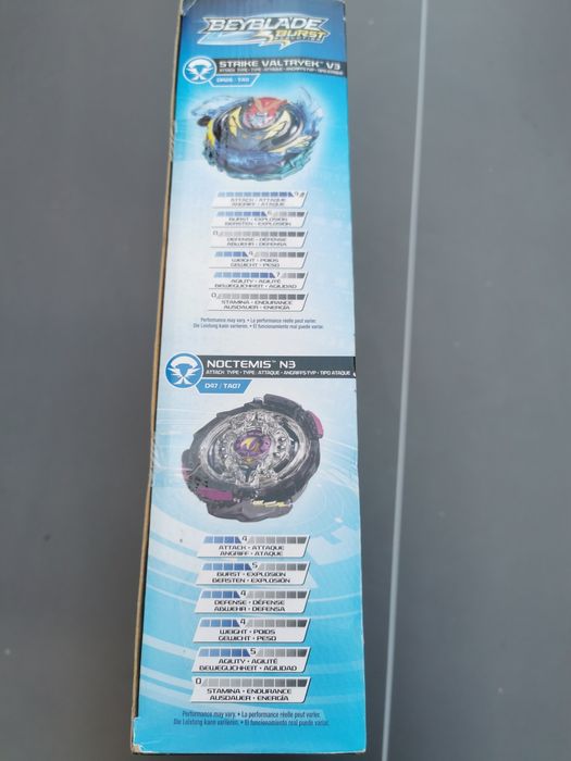 Beyblade Burst Evolution Estádio Deluxe - Novo
