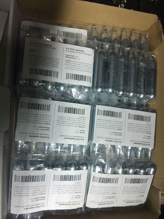 Paintball air soft 6xCO2 capsules (12g)  9 embalagens