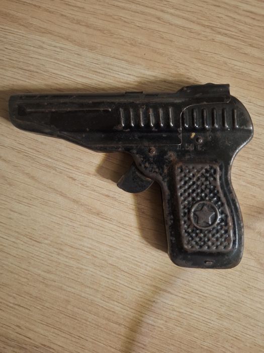 Іграшковий пістолет СРСР