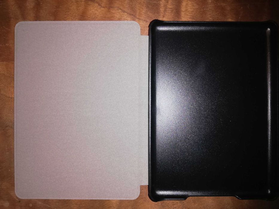 Etui Kindle Touch 10 nowe