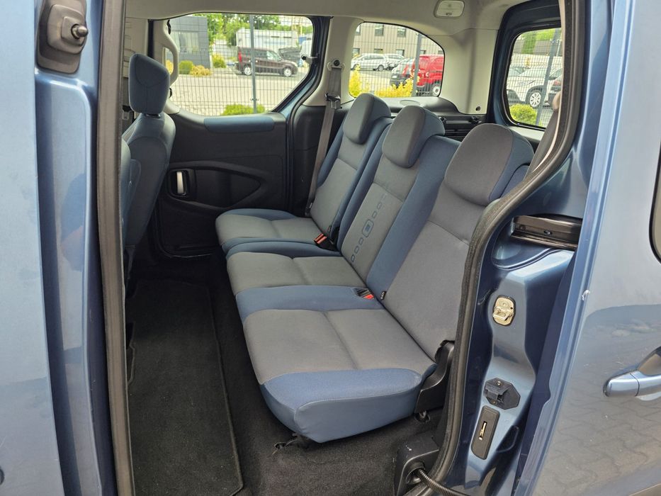 Citroen Berlingo Multispace Nowy Model 1.6 Benzyna Stary Silnik