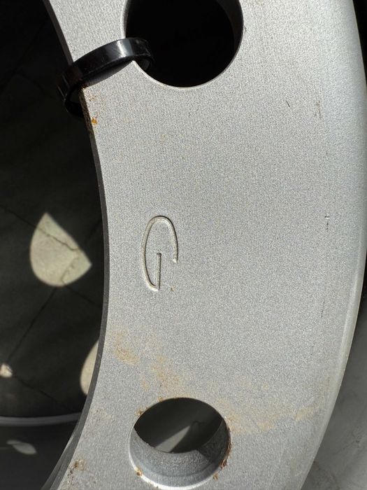 Диск ОДИН Mercedes R22,5 9.00J ET175 A002 401 55 02 MAN Scania