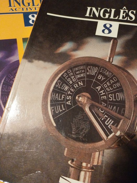 Inglês 8 - livro e atividades