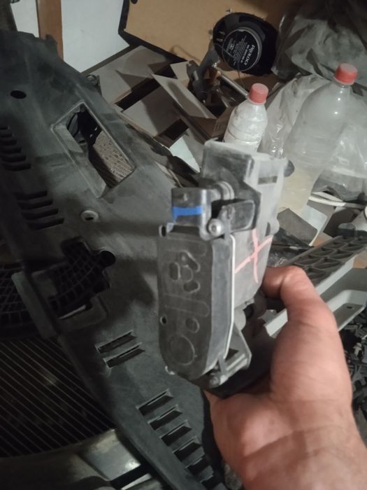 моторчик жалюзей 5877r1007,ягуар xf