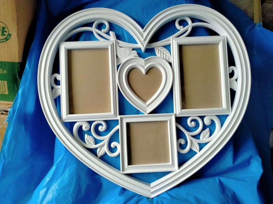 Семейная фоторамка-сердечко