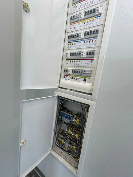 Продам Будинок/Таунхаус з ремонтом, меблями та технікою у Вовчинцях!!!