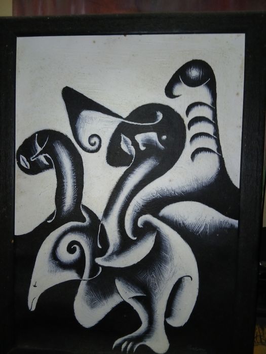 Varias pinturas a pincel.