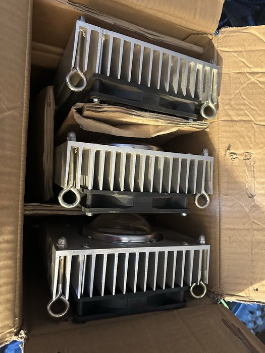 Lampy LED do uprawy roslin