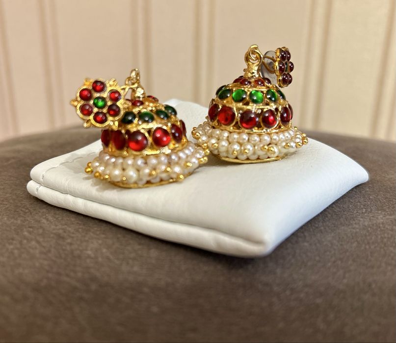 Красиві індійські прикраси на вуха!