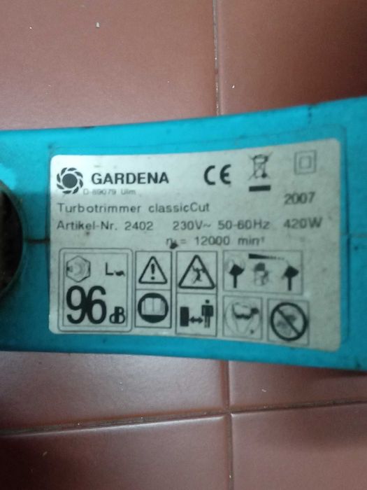Roçadoura Gardena, 420wats e roçadoura shindaiwa, made in Japan,