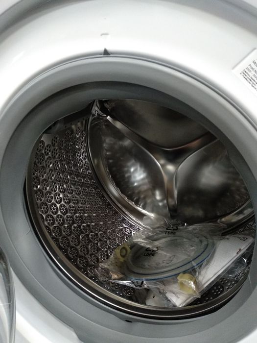 OUTLET Janki ul Wspólna 6 Pralko-suszarka ELECTROLUX EW7W268SP