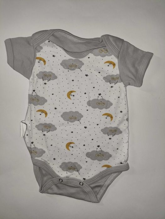 Дитяча боді з коротким рукавом 5шт в гарному стані.