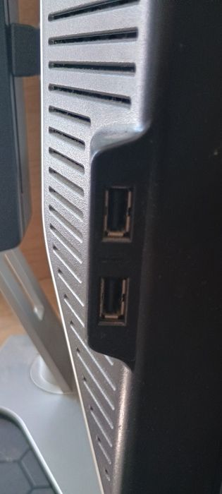 Na Sprzedaż 2 monitory 100% sprawne