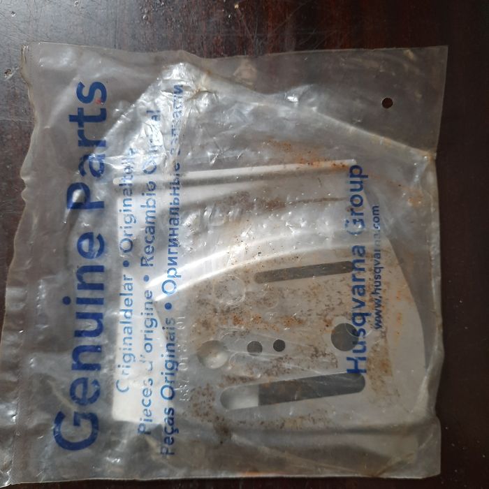 Для бензопили запчастини Husgvarna 365 SP.