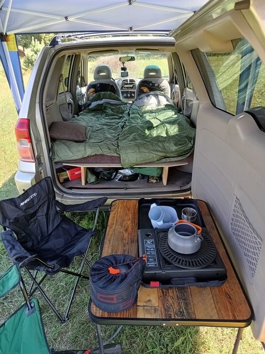 Toyota RAV-4 mini kamper