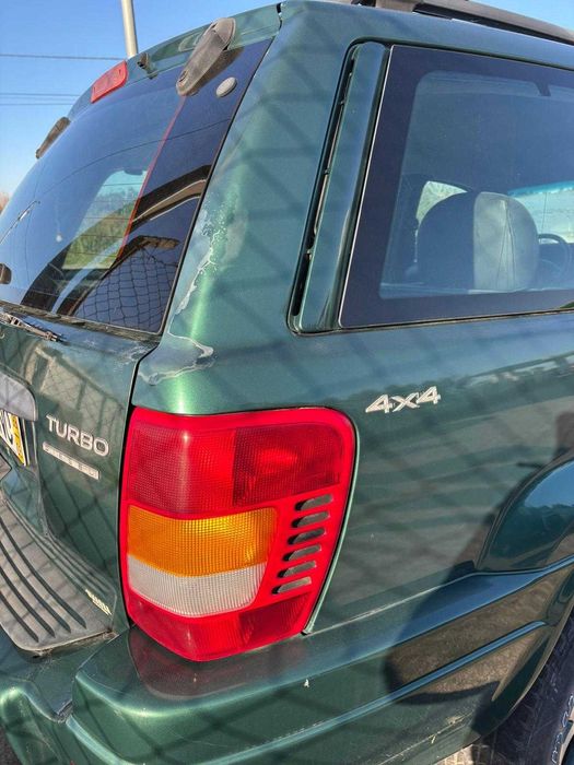 Jeep Grand Cherokee 3.1 Diesel 4x4 — Muito Estimado